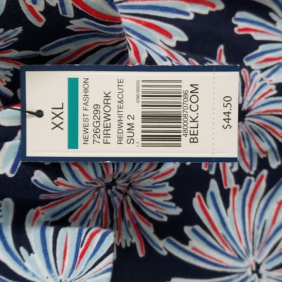 Crown,& Ivy Sleeveless Top - Picture 10 of 10